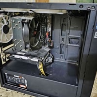 R5 3600x • rx560xt 8GB • رام ٣٢
