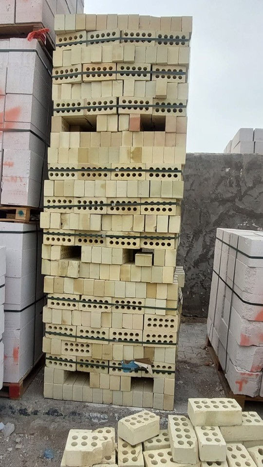 👈🏻شركه البصره 👉
لتجهيز كافه المواد للبناء 
الثرمستون ولابلوك والطابوق والأسمنت بأنسب الأسعار من المواد الدرجى الأولى خاليه من التلف 
أبني بيتك فقط عليك الاتصال على الرقم الخاص بلمبيعات

***********🫴.          يوجد ثرمستون قياسات خاصه للعكاده والقواطع
*********** 🫴

الثرمستون الوطنيه الكبسه 325 /ثرمستون بلد سلام الكبسه 320
ثرمستون الحوشان الكبسه 315  /ثرمستون شمس البصره الكبسه 330

الابلوك البحص الالف 640  //بلوك الاخشانه جويبده الالف 580
طابوك العراقي النهروان الالف 185
طابوك الأمير الالف 225

👈🏻الأسمنت العادي والمقاوم المبروكه 100 واصل للموقع 
⚓️
يوجد كرين لنقل وتصعيد لكافه المواد
