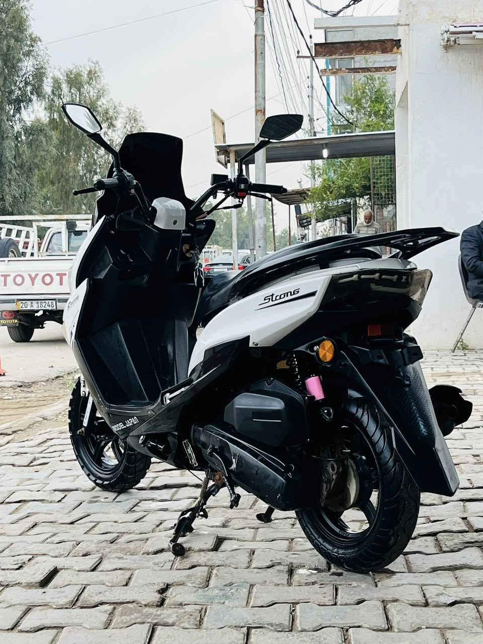 سترونك 2023 للبيع
سويج + بصمة تشغيل عن بعد وجهاز انذار سرقة
تايرات نضاف 100‎%‎
كهربائيات كاملة
شعلة ومعدل 
نضافة امامكم بالصور
هندر شغال
السعر 400 الف 
مكاني المقدادية شهربان
***********
