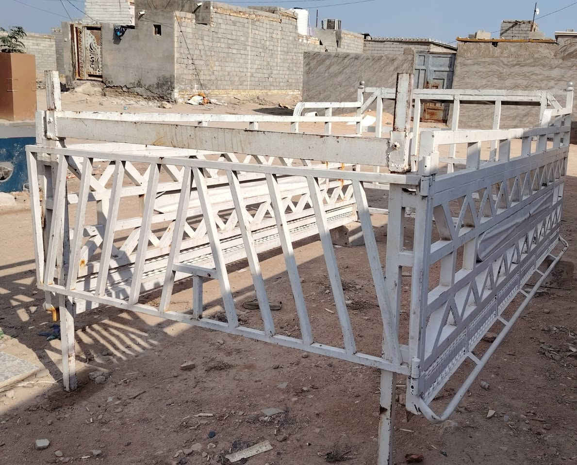 سلام عليكم محجر كيه فحل البيع
العنوان النجف قرب المطار
السعر 225 وبيه مجال
***********
