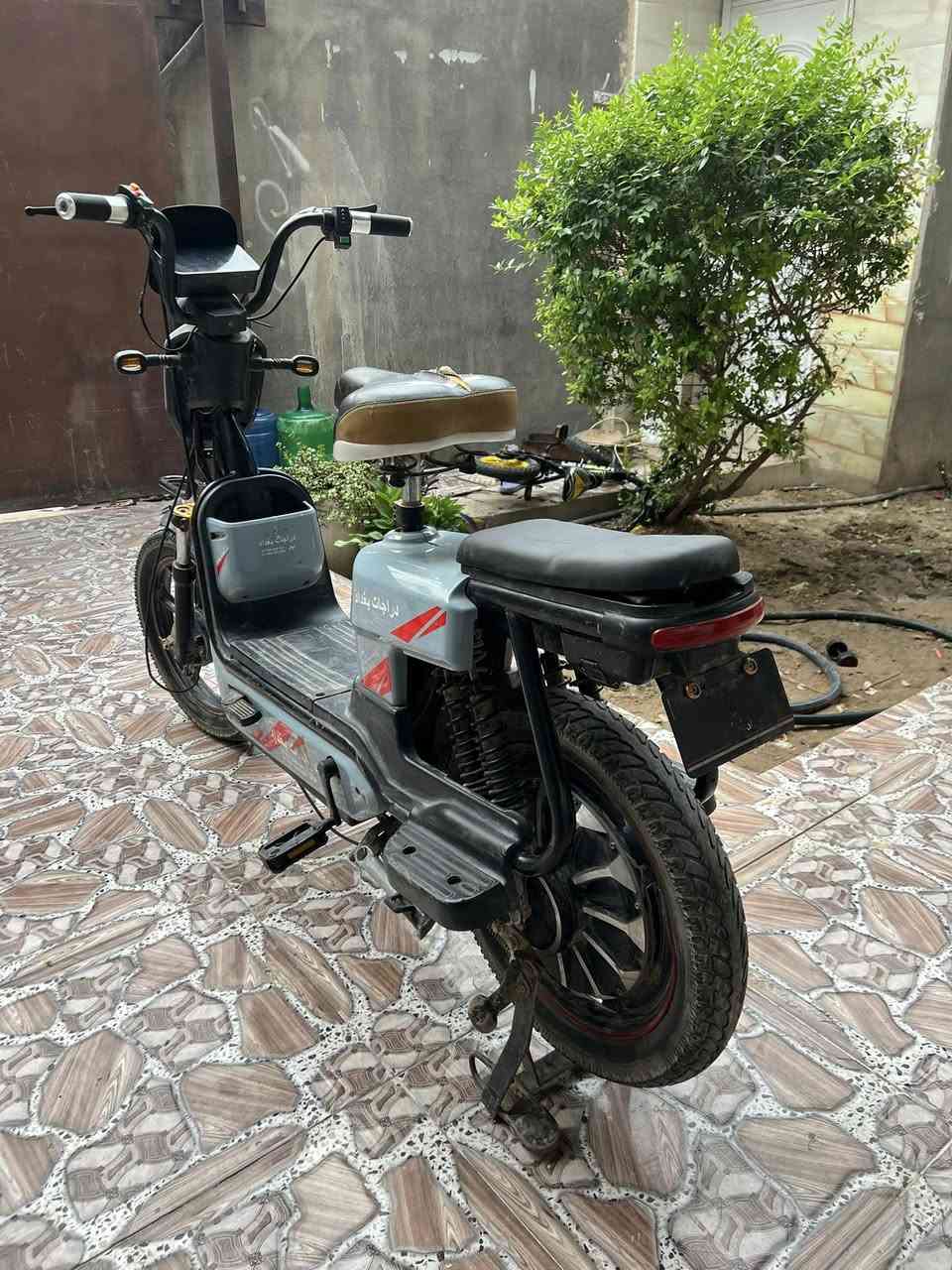دراجة شحن لبيع 5 بطارية نضيفه السعر 370  الخاص موجود


**إذا كنت صاحب هذا الإعلان وتريد حذفه لأي سبب، رجاءا أرسل رسالة إلى الدعم الفني**