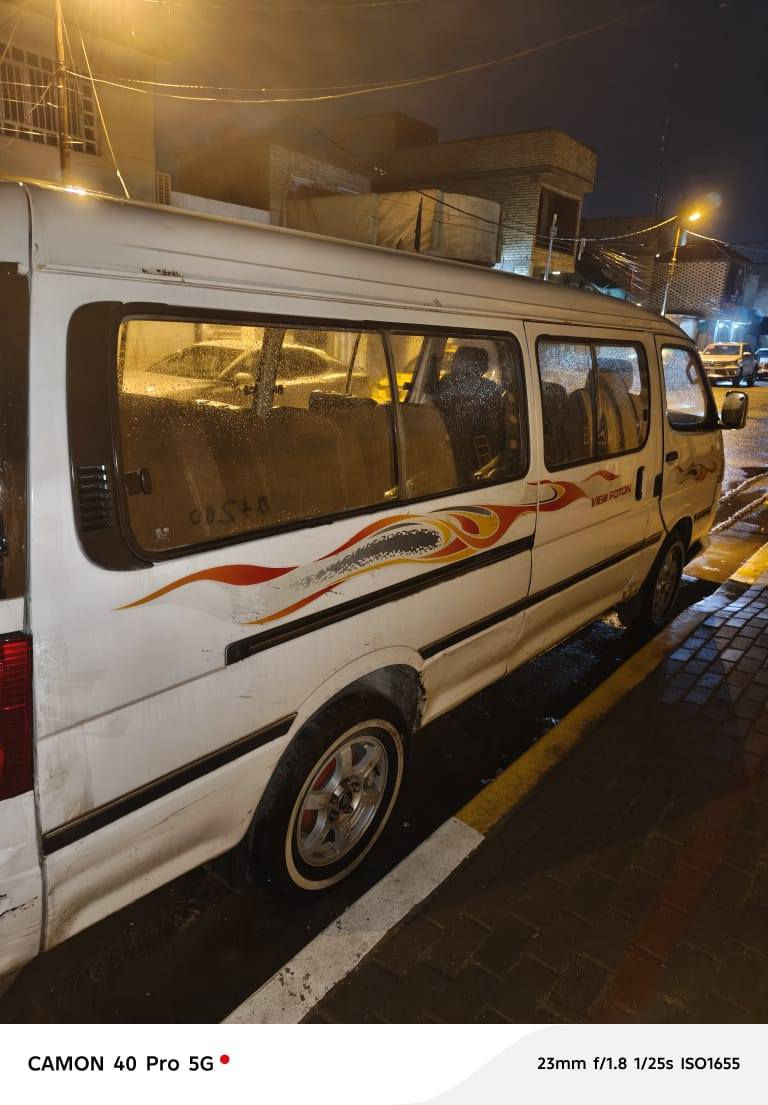 السلام عليكم فوتون للبيع موديل 2014  السياره باسمي رقم انكليزي سياره كامله وبيها منضومه غاز ⛽️ السعر 72 وبيها مجال قليل للاتصال على الرقم ***********
