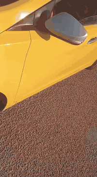 سلام عليكم النتره 2012 مضلع مكينه 1600 مصفره هيئة وغرامات وبسمي سنويه 2028 السعر 85 الكشر مكفول مكينه مكفوله وارد كوري  الكير بي عته ابي على الموجود الرقم *********** 🫡
