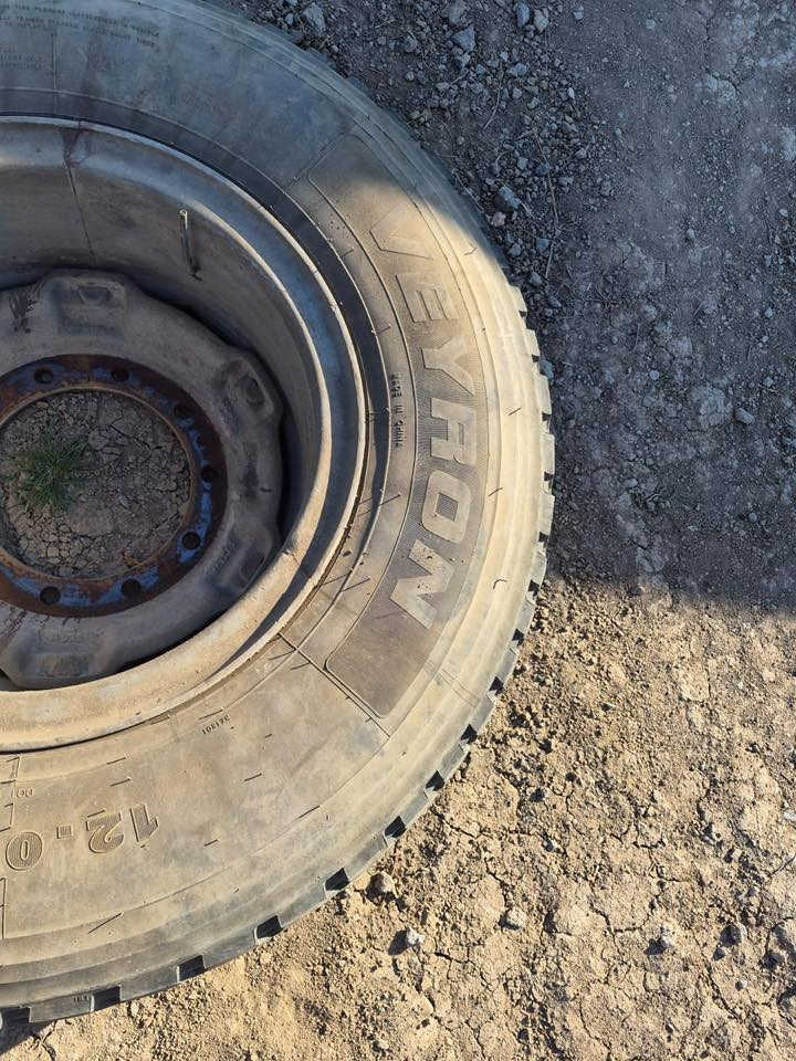 تايرات ٢٤ ويل وبراميغ الماني 5 زواج للبيع نضيفات عدا بيهن زوج مو نضيف شويه
***********
