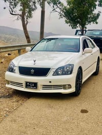 شاهیمە١٨٢ ساخ  کۆد کراو سەیارەکە تەقەو ڕەقەی بەشەرت   سێ دووگمە ✅  ناو...