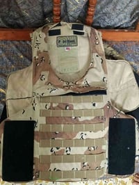 درع 🛡امريكي باب اول اصلي السعر 250 بي مجال العنوان بغداد   07775031211