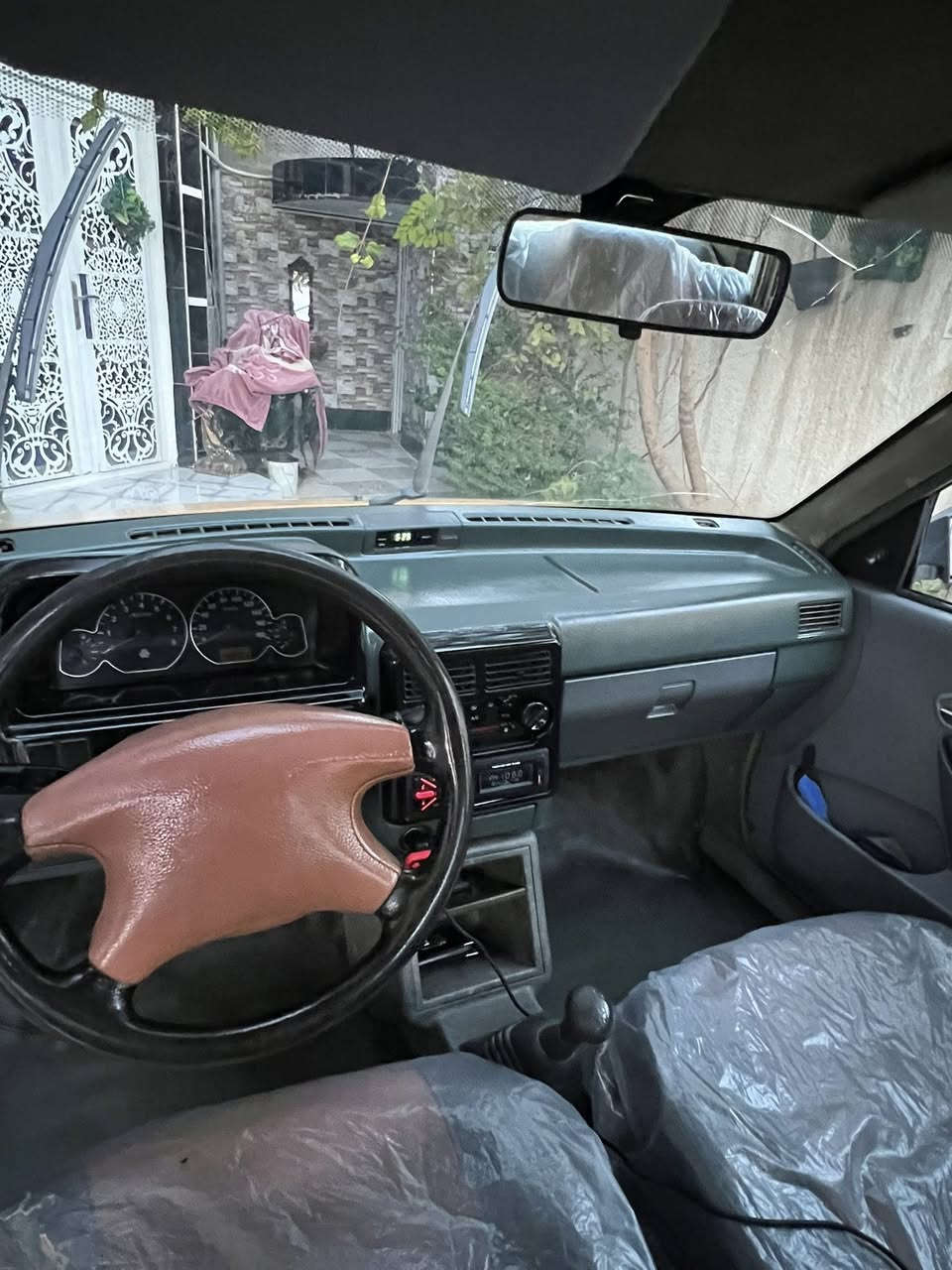 سايبه موديل 11 سياره شواصي بلاد تخم تاير حداديه مكينه كير كله نضيف تايرات 13 شادله مو 12 تخم سياره جاهزه دينار مذبله بسمي شرط التحويل مصفره هيئه وغرامات سنويه لل31 
العنوان قضاء بلد ***********
سعر ٢٩
