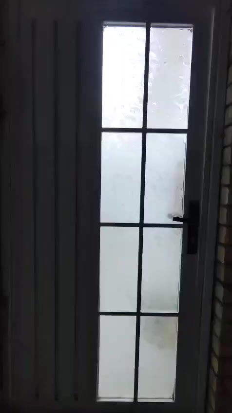 يتوفر بيت في أبو منيصير حي الكرامه قريب جداً من الشارع
المساحة 150متر__ وجه 7ونص
السعر 90وبي مجال
للأستفسار
*********** واتساب
***********
