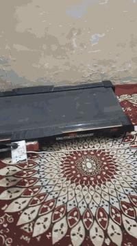 جهاز جري منزلي للبيع نضيف وشغال تصال على رقم ***********
