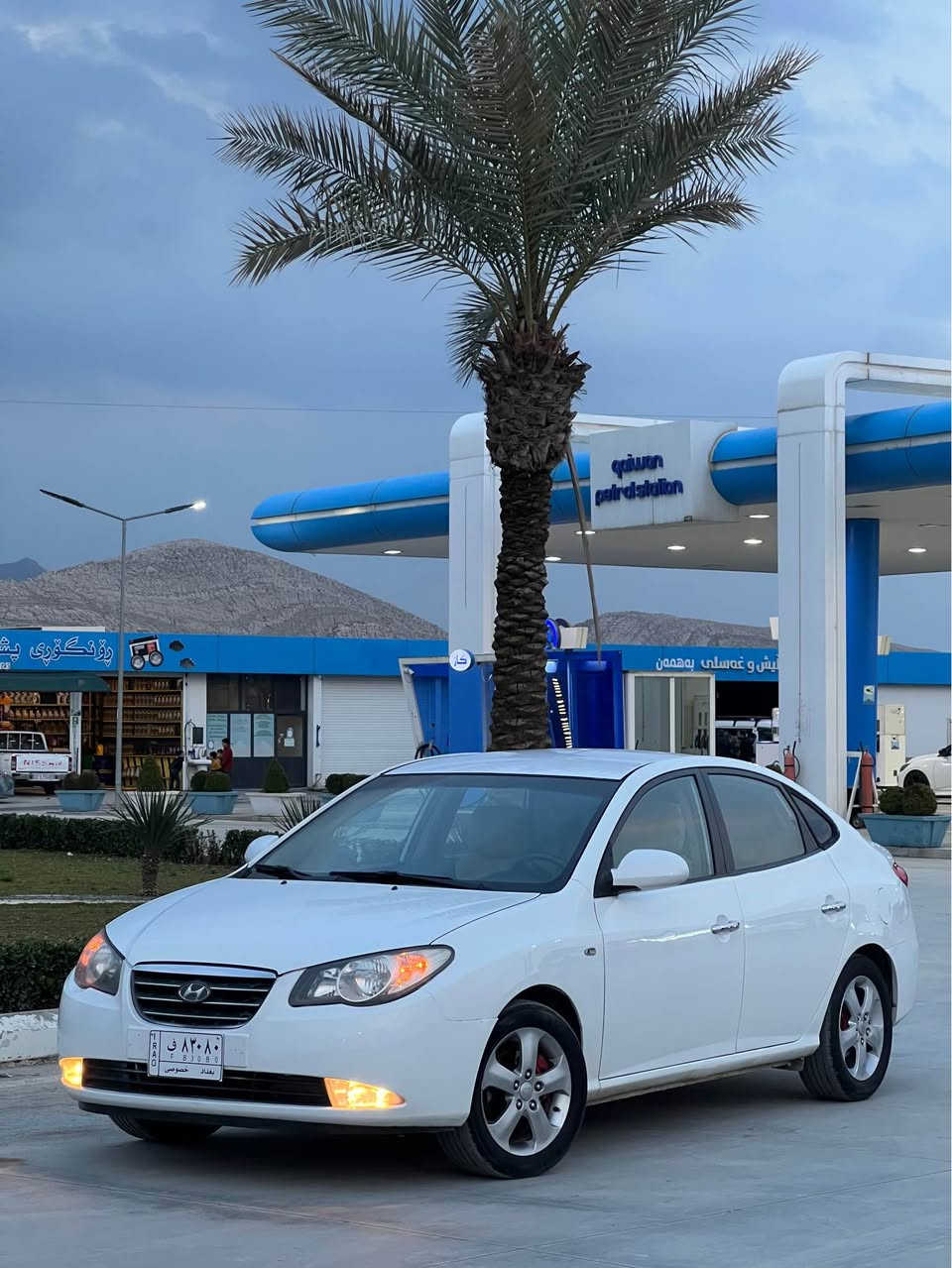 ئاڤانتی بڕاوە بۆفرۆشتن 
مۆدیل 2007  بێ چاڵ بێ شوخت بێ خایس 
گێڕ و مەکینە و تندوتۆڵی و کارەبای بەشەرت 
فول مواسەفات تەنیا سلاید نیە 
لایت ڕەشە تەبرید گەرم و سارد ئاوێنە شەفت سوکان ڤۆلیۆم کوشن جڵد و هیتەر  سپێری بیلاد  ویل گەورەیە 
شوێن ...حاجیاوا  *********** رانية, السليمانية
