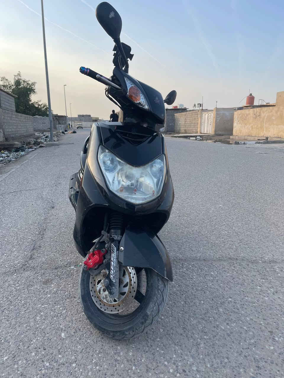 السلام عليكم سكنس فحل نوزل خطين ام الطلاعات دراجه نظيفه السعر 1100 وبيه مجال المكان الخمسه ميل الرقم ***********
