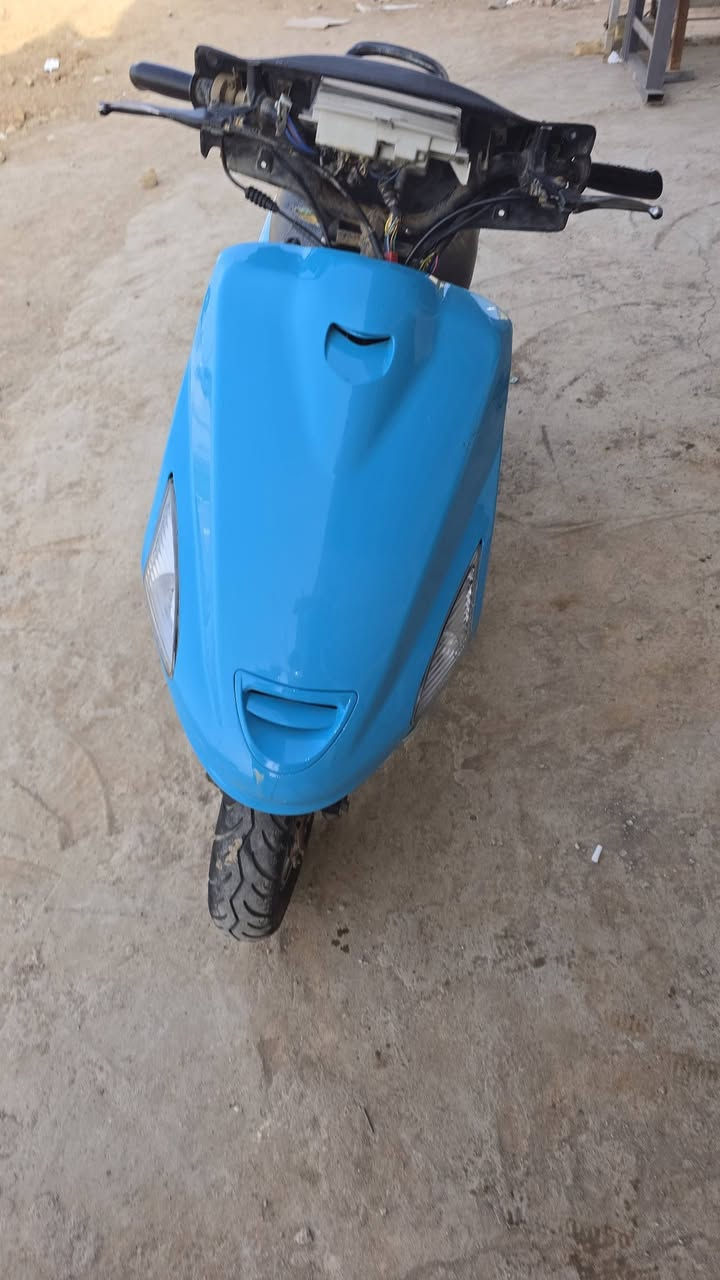 السلام عليكم
دراجة فراشة للبيع قبل كلشي الدراجة مجفتة مره وحده قبل اسبوع و شغل نضيف كهربائيات كاملة مبيها اي نقص ما عدا كڤر الكلوب الامامي و الخلفي مموجودات (الكلوب موجود) كلها تعمير جديد .
السعر المطلوب 300 الف و بيها مجال للشراي 
مكاني الشطرة
رقمي 
***********
