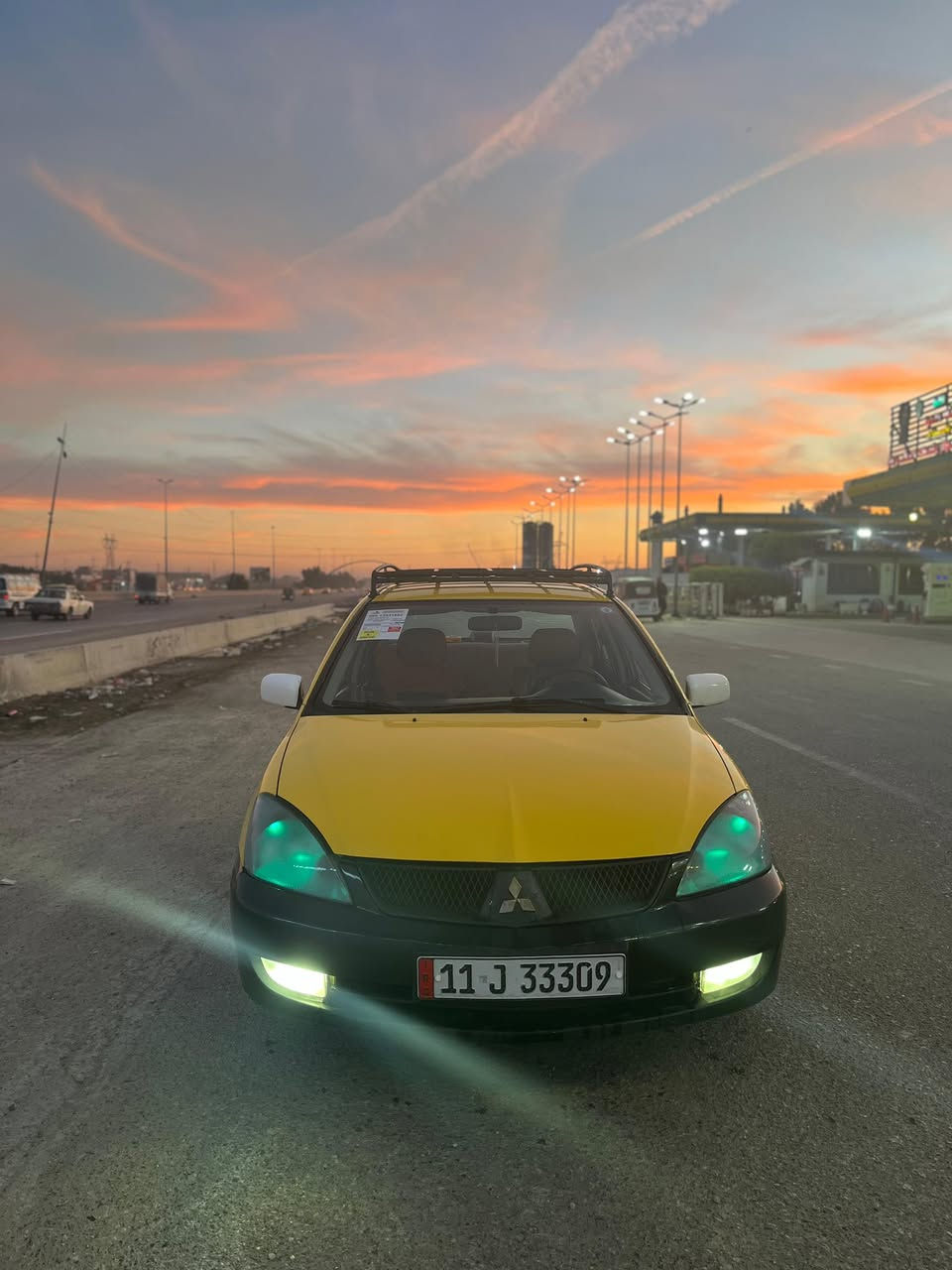 سلام عليكم للبيع لانسر 2010 بسمي مصفره من كلشي سياره بدون اي نقص جاهزه مجهزه ماشيه 85 صابغها حزام جماليه بدون اي ضرر سعر 72 رقم الهاتف ***********
