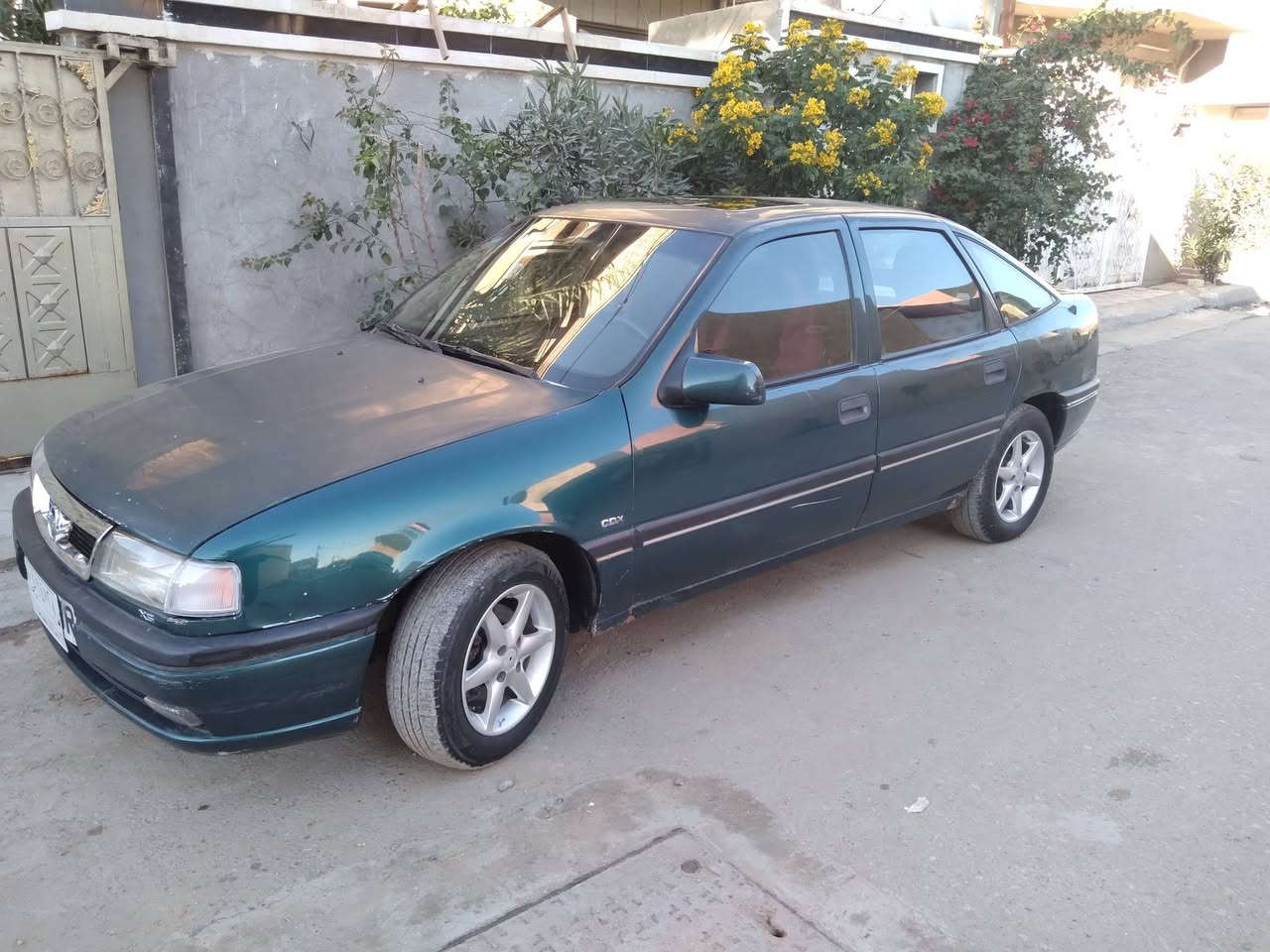 رخصة مدير الكروب اوبل فكترة للبيع موديل ٩٥بلادية غير مصبوغ محرك وكير مكفولات تتكاتب مروري وية صاحبها الشرعي رقم بغداد مشروع وطني سنوية صاقطة بشهر ١٢ رقم الهاتف *********** السعر ٤٠وبيه مجال
