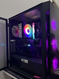 RX6800 16GB • i5 12400F • 1TB NVMe