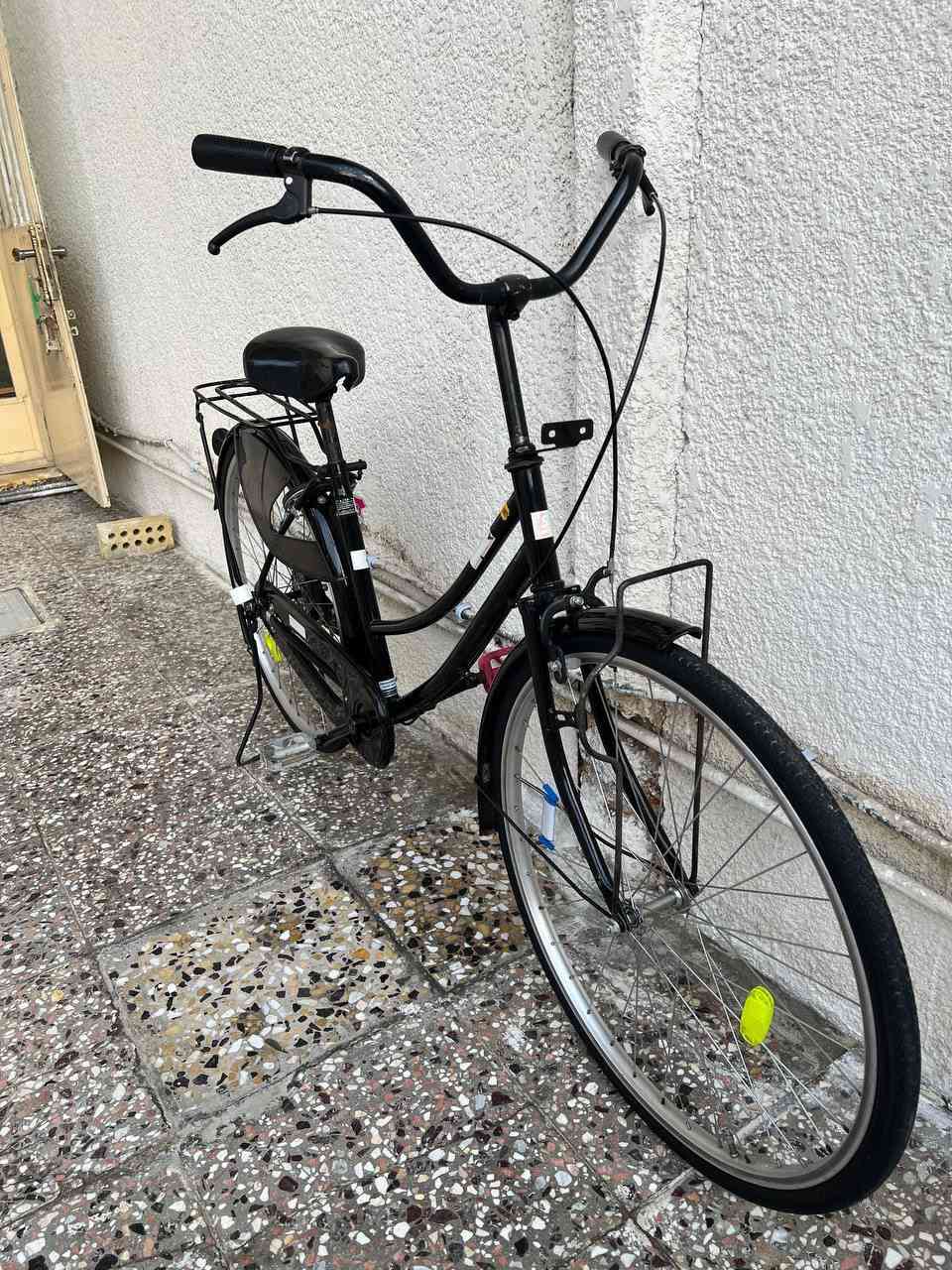 السلام عليكم باسكل شركة سانتوس فول نضافة كامل كلشي جديد بي تايرات وجوابة كامل عل اخر حباية بس تاخذة وتتونس بي سعرة نار بس ب١٥٠ وبي مجال حك لجية مكاني بغداد حي الجهاد موديل ١٩


**إذا كنت صاحب هذا الإعلان وتريد حذفه لأي سبب، رجاءا أرسل رسالة إلى الدعم الفني**