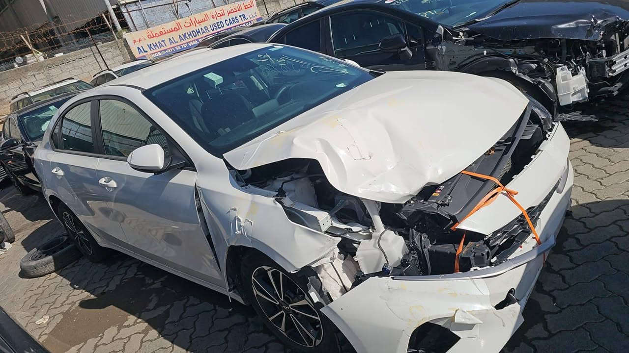 كيا فورتي 2024
حالين السياره بدبي خلال ١٠ وتدخل للعراق مصلح ومرقم شهداء تستلم السياره جاهزه السعر 139
ماشيه 31 الف 
***********
