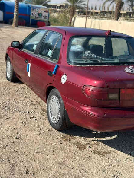 سلام عليكم  من رخصة صاحب الكروب سيفيه موديل1994سياره جاهزه كير محرك. كهربايات تخم تاير  شرط تحويل مباشر رقم واسط صبغ عام فرن عنواني واسط الاحرار 
السعر ٢٩ وبيه حق الجيه 
رقم الهاتف ‏‪0772 809 6983‬‏
