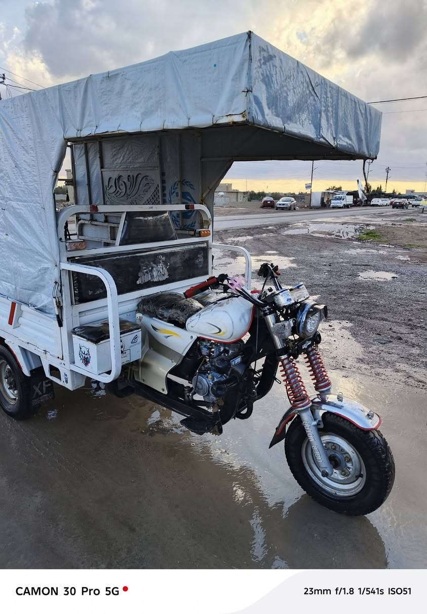 السلام عليكم ستوته بعيره موديل 2020 محرك نضيف منفيس موجود  اشاير انارات بك لاياتات سلف نگره المكان عوسجه السعر مليون 100الف ***********
