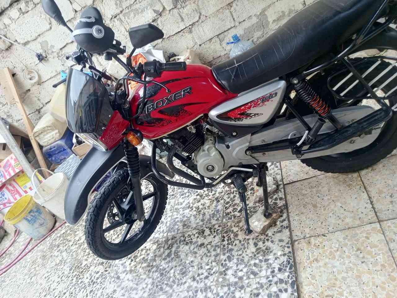 سلام عليكم بوكسر لبيع موديل 2023
دراجه خير من الله اوراق اصليه لا تنقيص لا تبخير مكينه 
ناعمه مكاني بغداد حي العامل ، سعر مليون 950وبيه مجال
***********
