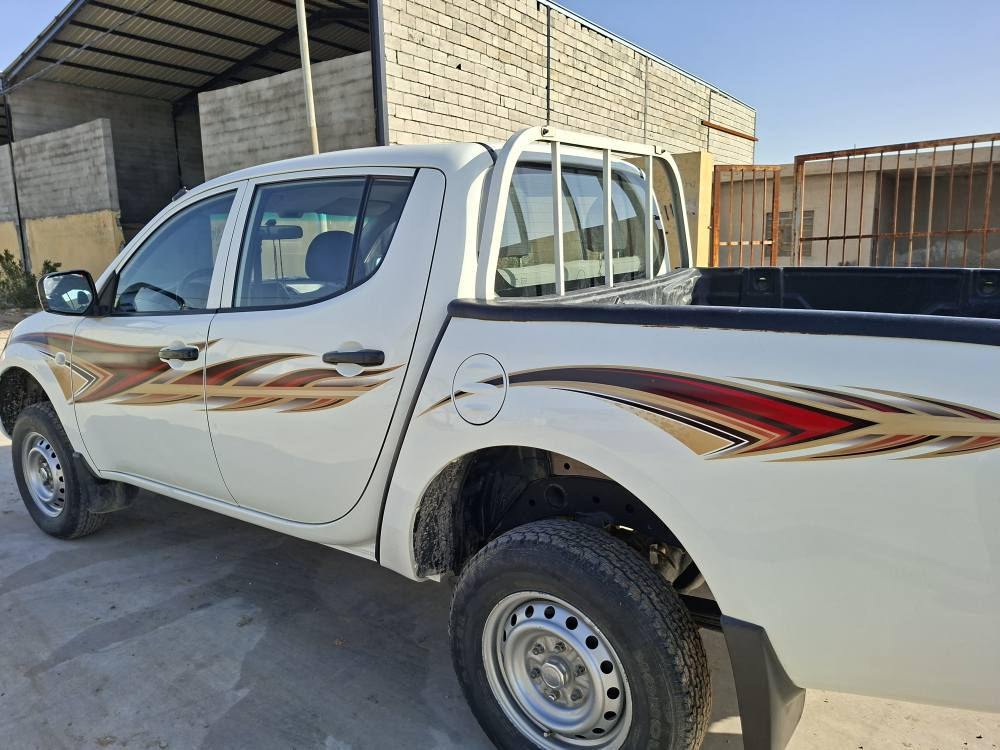 بيكب مستربوشي دبل اكسل رقم اربيل موديل ٢٠١٣ بدون تعديل وبارد رقم موبايل ***********.  *********** كركوك, العراق
