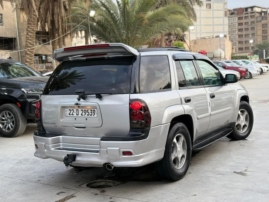 السلام عليكم بلايزر 2008 كفاله عامه من جميع النواحي السياره جديده كلش المكان البصره وشرط تحويل *********** السعر 125
