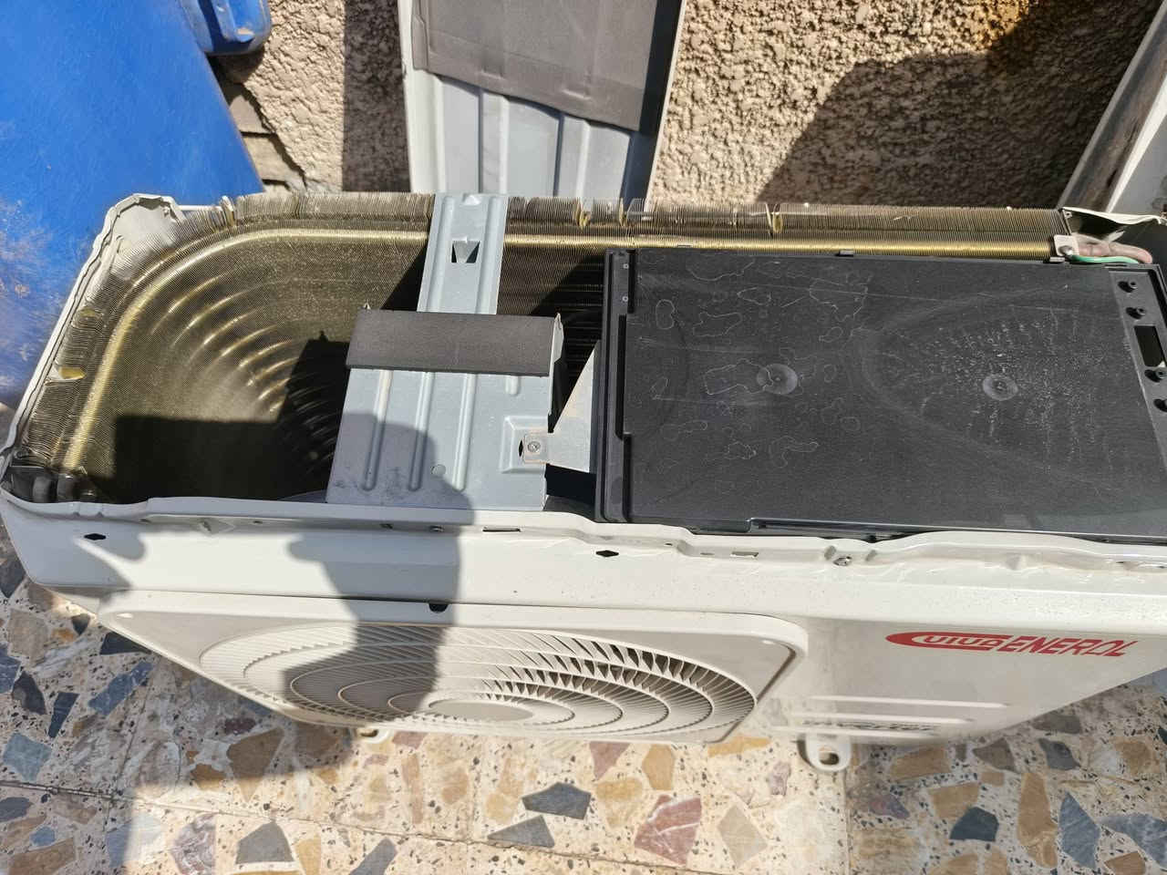 خارجية طن ونصف انفيرته على شغل سعر 160الف بغداد المشتل ***********
