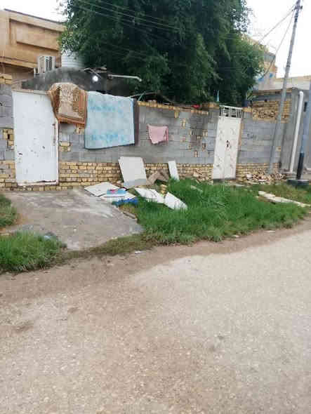 بيت للبيع قرب السايلو مقابيل الحديقه 
المساحه 240
الواجه 12
النزال 20
الاستفسار على هذا الرقم 
***********
