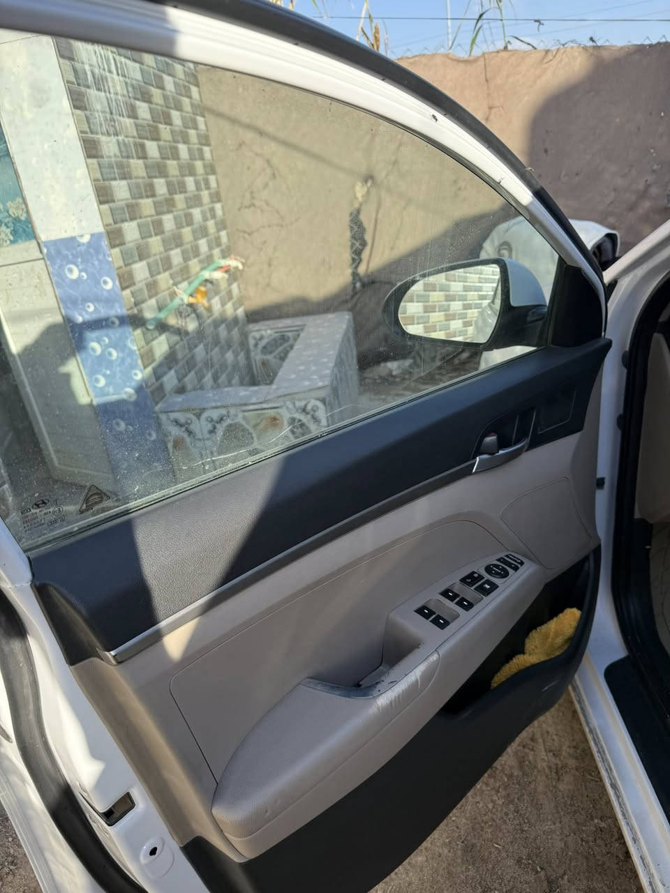 سلام عليكم النترا  بسمي موديل 2020خليجي كفالة عامة من الضربه والصبغ والتبديل محرك(2000دوش بلاد كير السعر 155 العنوان ناصريه سوق الشيوخ   والاستفسار أكثر اتصل ع الرقم ***********
***********
