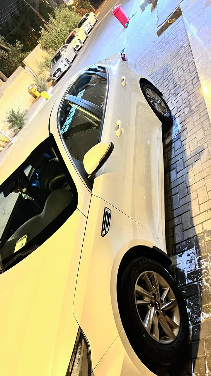 سلام عليكم
K5
2020 
وارد كوري 
بيه 4قطع صبغ كوريه 
كفاله من ضربه وتبديل
مكينه 2000
غاز خط واحد
لد امامي خلفي 
مرايات شفط
كشن تدفئه تبريد
تحكمات ستيرن
رقم بصره بأسمي سياره
عنوان - البصره -القبله حي جامعه
السعر 155وبيه مجال
***********
