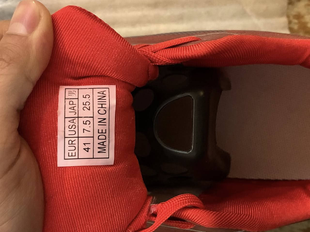 حذاء بهذا الشكل خفيف للرجل قياس 41 السعر 20 الف لاول تم يدلل
@إشارة


**إذا كنت صاحب هذا الإعلان وتريد حذفه لأي سبب، رجاءا أرسل رسالة إلى الدعم الفني**