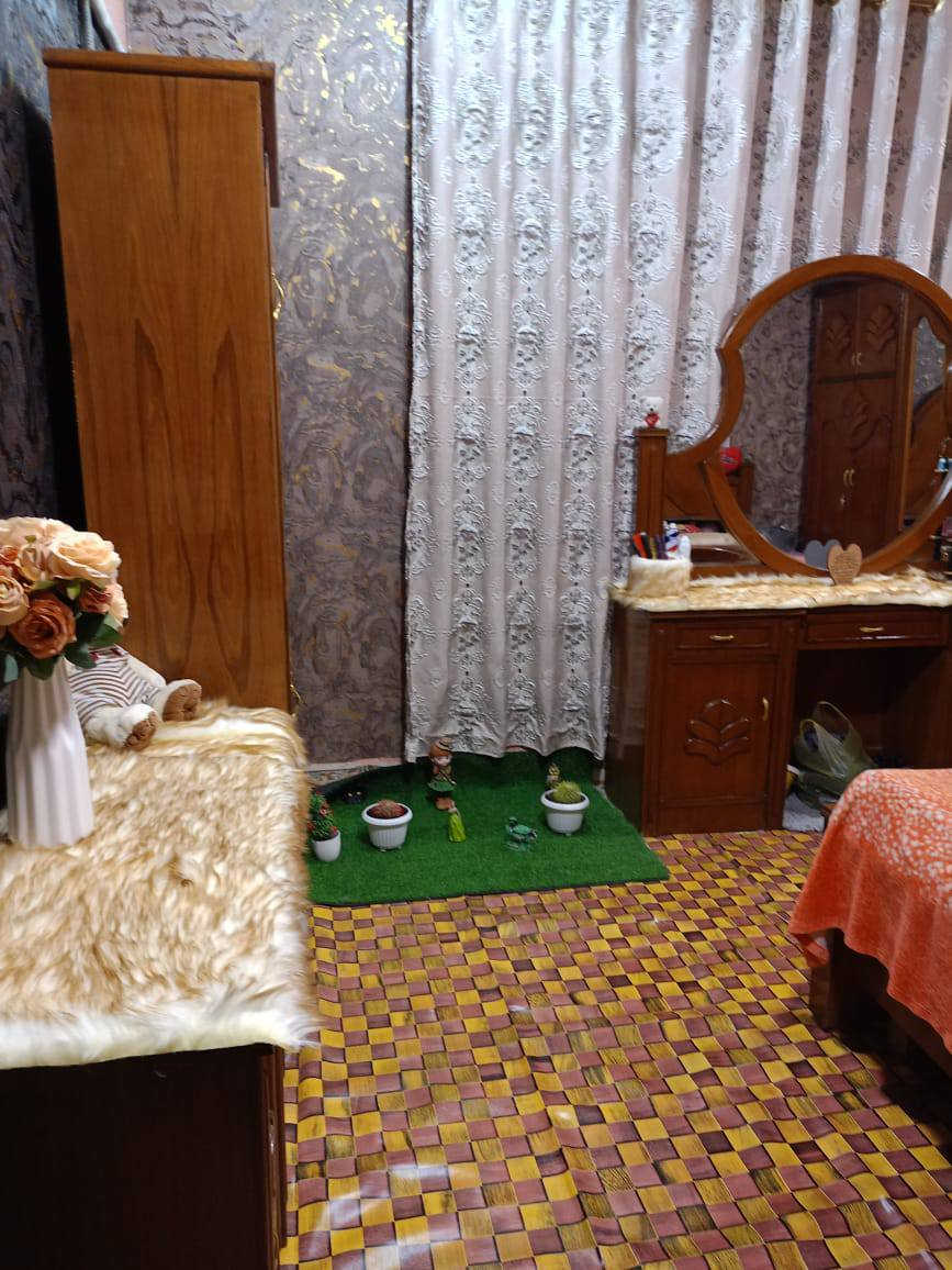 غرفة للبيع صاج تسكام السعر مليون و400العنوان شط العرب ***********
