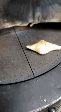 فرن دوار بسعر 17 ورقه للبيع يشتغل كيس ونص إلى كيسين بدون مطاعم في حي ا...