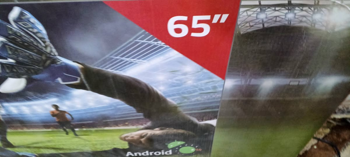 شاشه شينون حجم 65 جديده بالكاتورنه استعمال أيام اندرويد 14 قابله لتزيل جميع البرامج  والالعاب صوره فول اج دي فور كي مع خاصيه ال اج دي ار يعني صوره روعه انترنيت سريع شاشه فول الفول ولوك جديدة السعر ب450 الف بيها مجال فقط للشراي يراسلني على الخاص أو الاتصال على الرقم *********** الرقم بي واتس اب مكاني بغداد الشعله مقابل جسر الشعب بالقرب من مطعم الحجي
