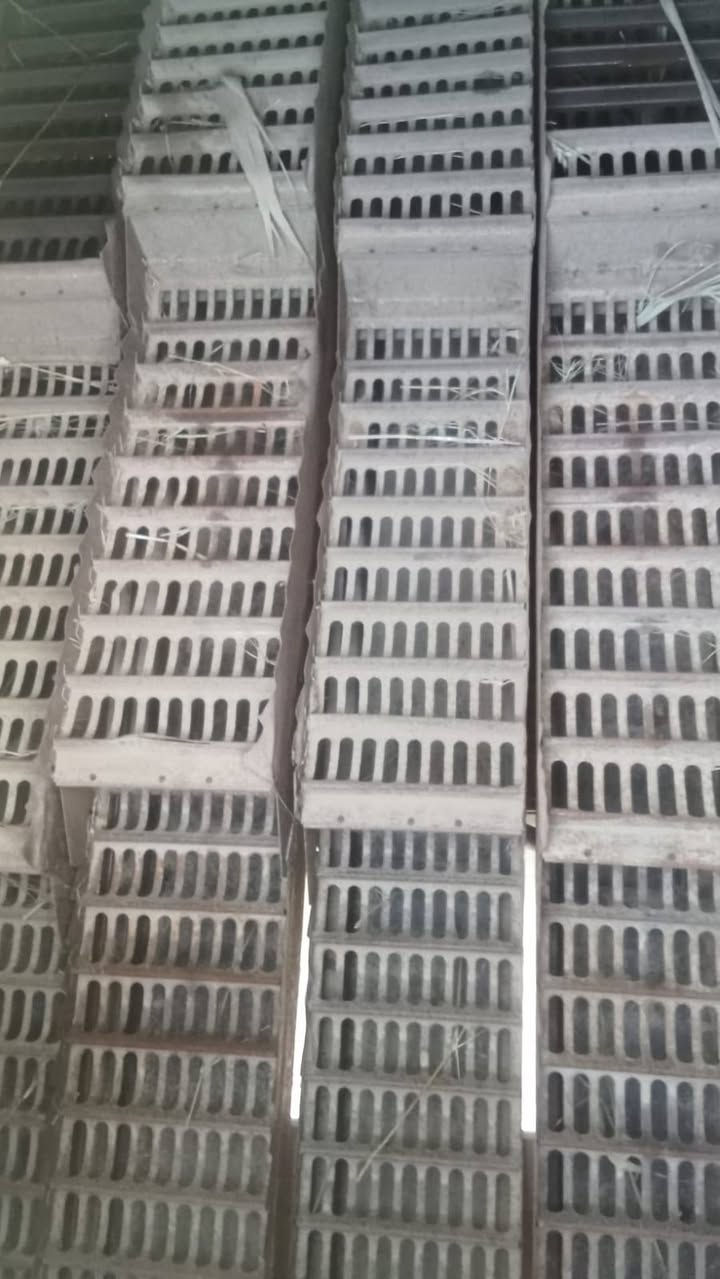 السلام عليكم حاصود كلاس للبيع موديل 88 السعر على الخاص العماره قضاء الميمونه /*********** /***********
