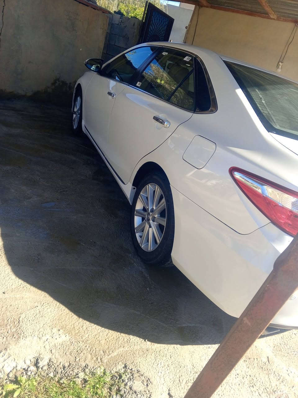 كامري خليجي ٢٠١٧ للبيع
فول مواصفات..كلين 
حسب مافي الصور
السعر ١٨٥ وبيها مجال بسيط 
للاستفسار ***********
