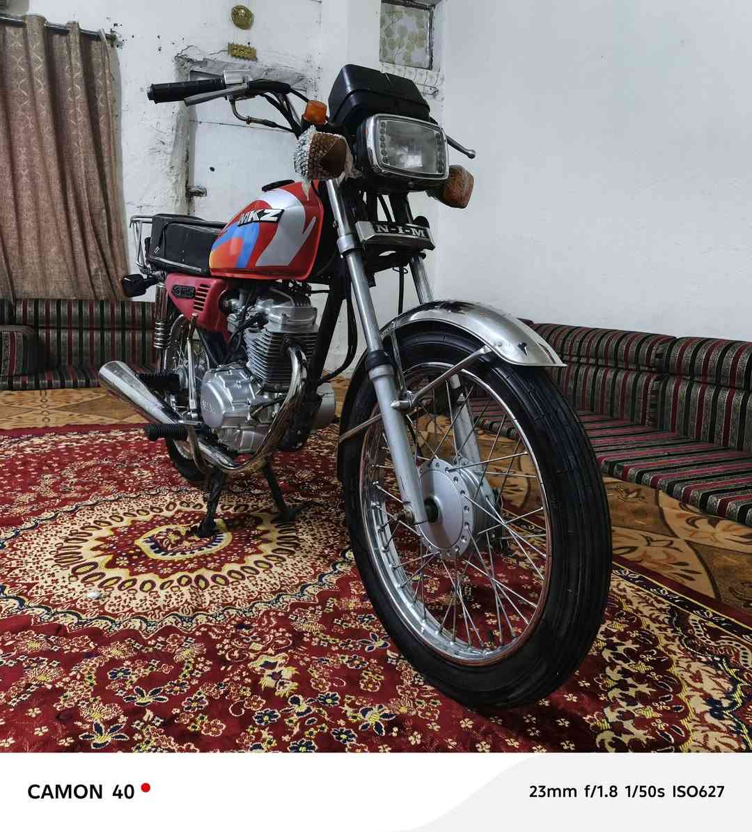 سلام عليكم مطور شاصي نامه 20سكنر مكينه 24أصلي مطور كاعد ونصبه حلوه أوراق نضيفه 6مكاني الحسينيه قضاء الاحرار السعر خاص رقم الهاتف ***********غير متواجد عل فيس
