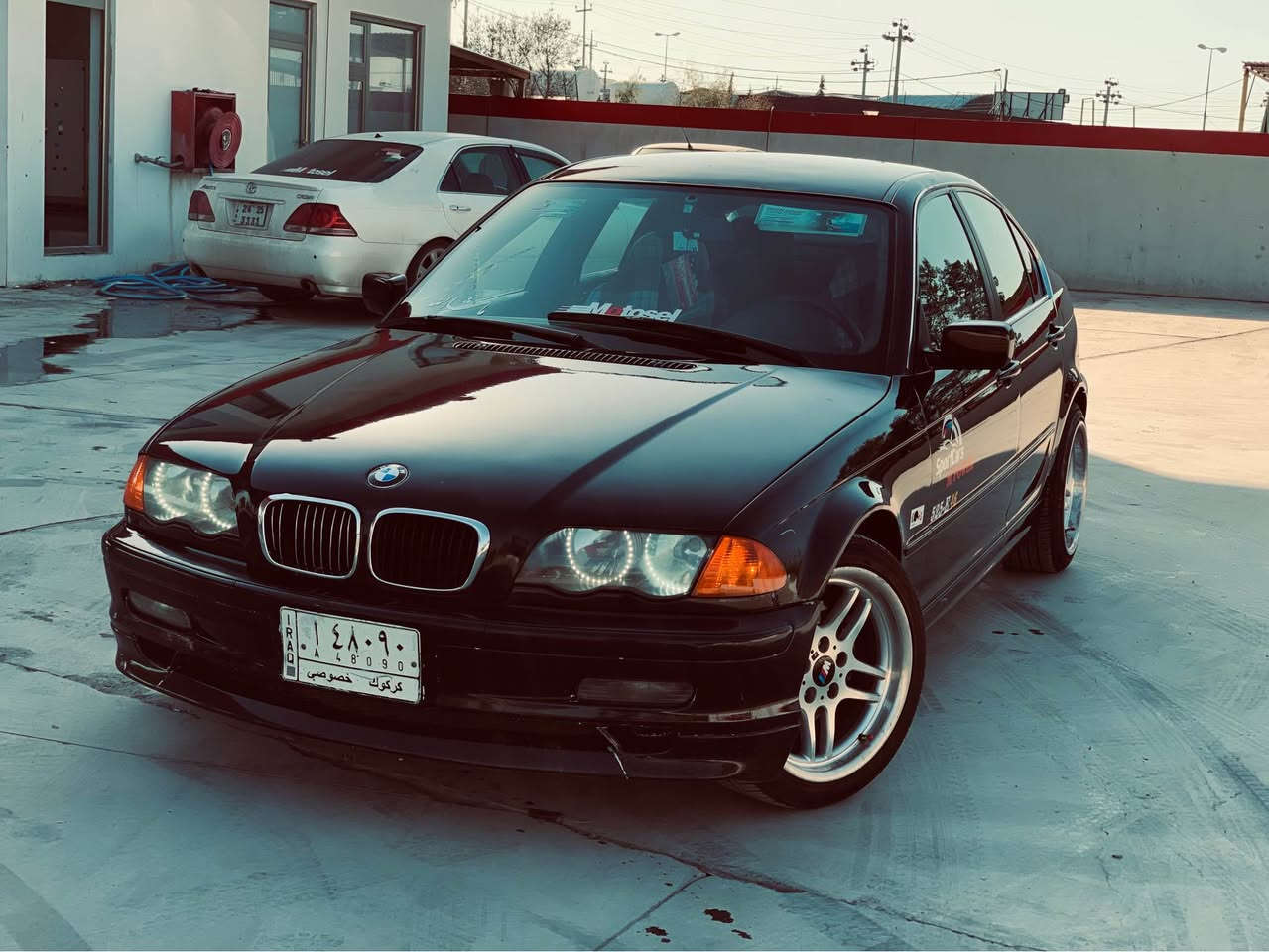 BMW e46 مۆدێل 2002مواسەفات چوارجام کارەبا کوشن کارەبا کوشن غەزن شاشە ئایپاد گێرو مەکینەبەشەرت گێر تۆماتیک تەبرید ساردو گەرم بەشەرت هەموگیانی بەشەرت بێدەعمولێدراو گۆڕینەوە دەکەم لەسەر دڵگردن سعری 51ژ.م *********** شمشمل, السليمانية
