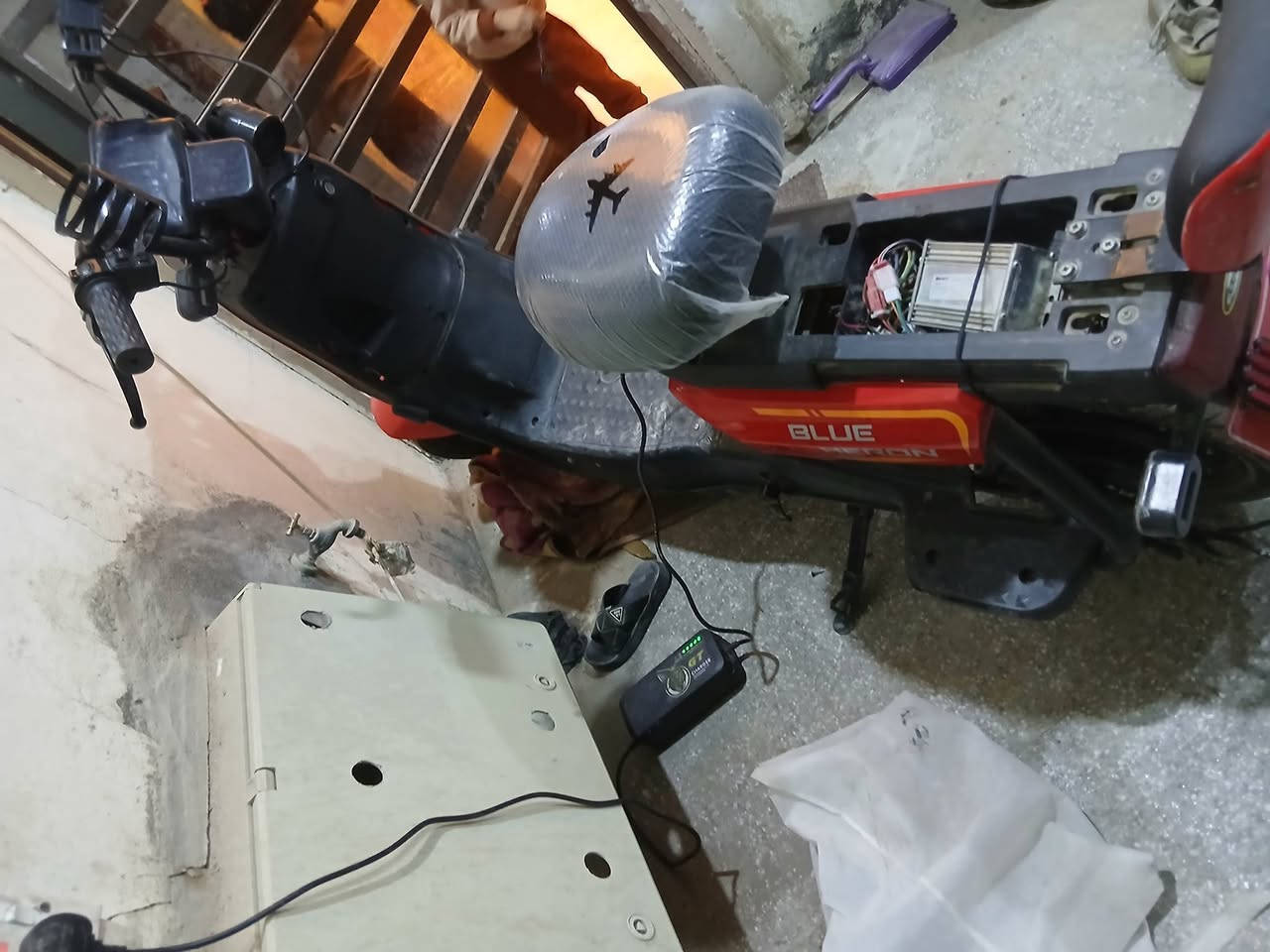 سلام عليكم دراجه شحن حجم 14 بطاريات قبل 18يوم شديتهن دراجه نقصهه بس كشن والشاشه ولاشاير ايكلفن30 سعرالدراجه 175 وابيهه مجال واني انطي فلوس التصليح للستفسار خاص


**إذا كنت صاحب هذا الإعلان وتريد حذفه لأي سبب، رجاءا أرسل رسالة إلى الدعم الفني**