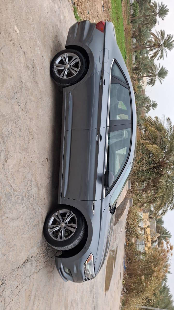 فولكس واكن جيتا Rline موديل 2020 محرك 1400L تيربو  حادثها بنيد وجاملغ ايسر وجاملغ خلفي جهة السايق فول مواصفات ماشية 78 ميل  السعر 135 وبيها مجال ***********
