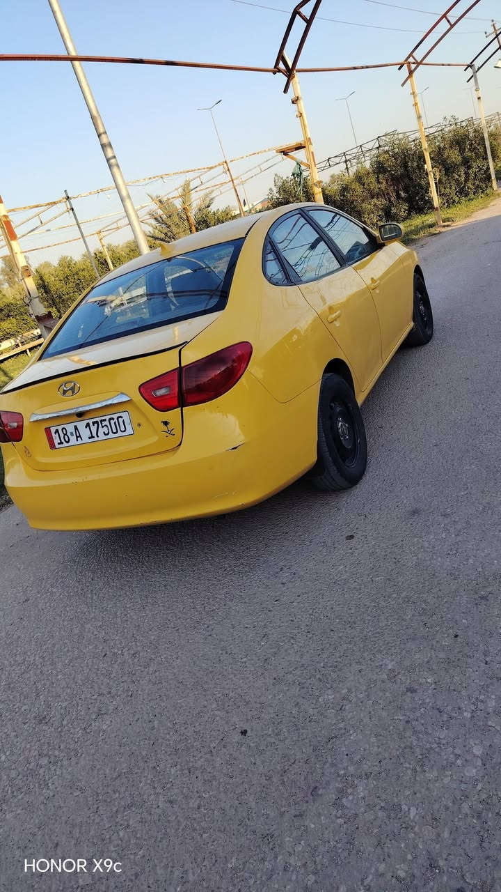 هونداي الانتره موديل 2010 
مكينه وكير كفاله تخم تاير حداديه شاشه كامره 
منضومه غاز منضومه زنون 
ليبل واحد السيارة مكاني بابل القاسم السعر (89))
***********
