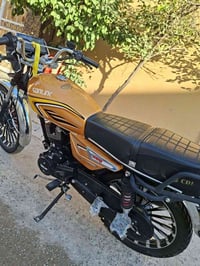 سيفان • موديل ٢٥ • ٢٠٠