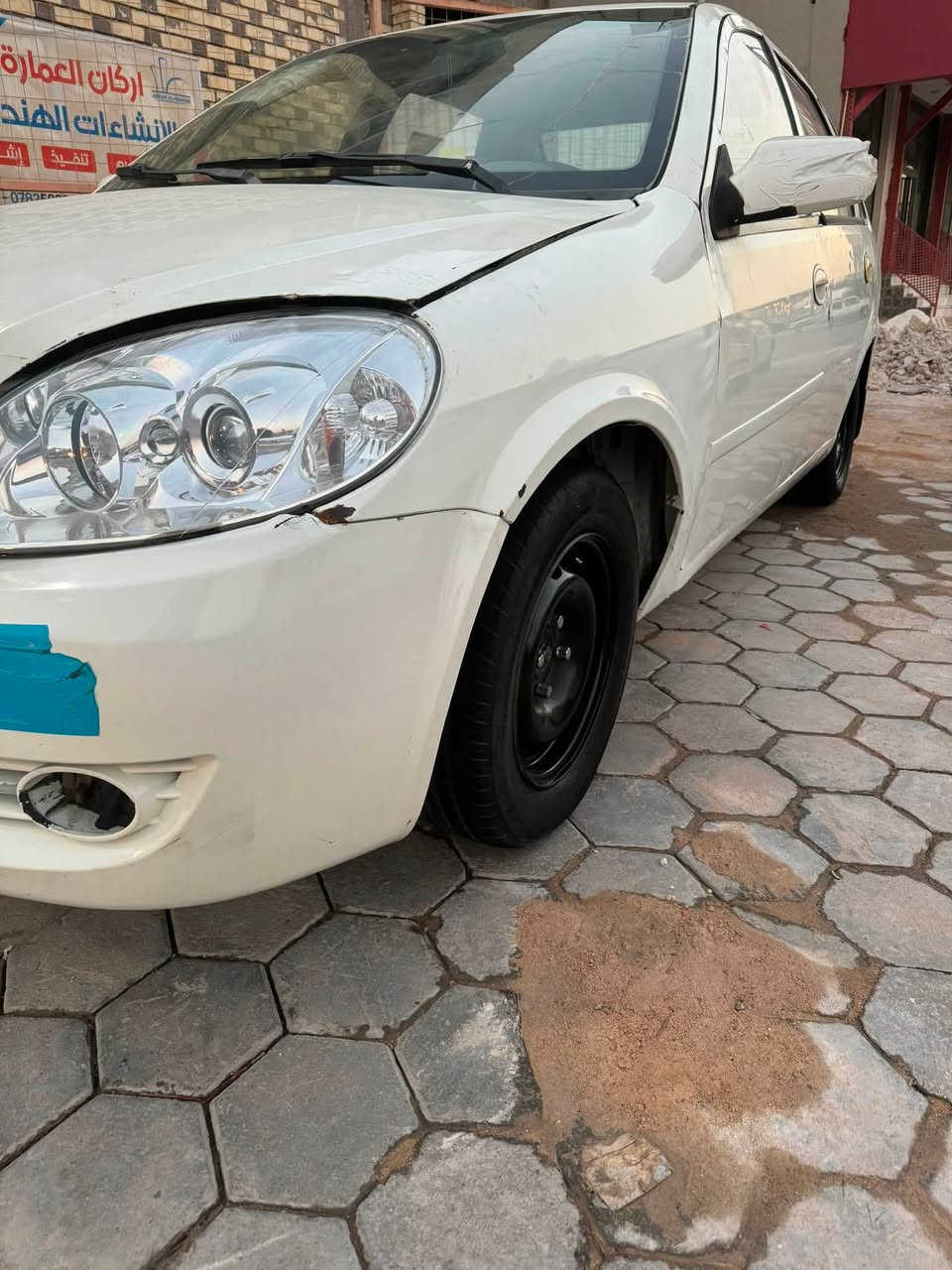 سلام عليكم ليفان موديل ١٣ رقمها اربيل اتريد وكاله او تحويل السياره جاهزه تبريد شغال مكينه او كير جدد السعر ٢٠ او بيها مجال الأتصال ***********
