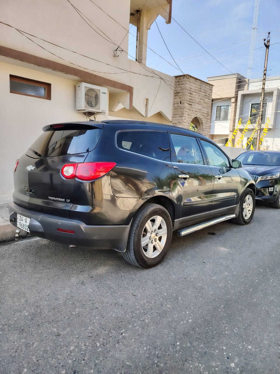 ترافس موديل ٢٠١٠ راس جاملوغين صبغ وبوند ومحرك به صرف مواصفات vip السعر ٨٥ ورقه...   العنوان دهوك ***********
