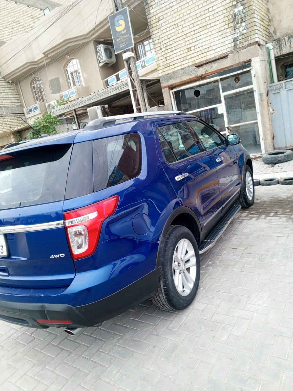 السلام عليكم عندي فورد اكسبلورر موديل 2013فول مواصفات عدا البصمه شاشة جبيره تحكم ستيرن كشنات جلد وكهرباء شاشة اعطال بانوراما سبعة راكب تبريد 3قطع لون مميز  فور ويل ماشية 145وارد امريكي حادثها بنيد فقط السياره مكفولة عدا البنيد مكاني بغداد رقمها بغداد بأسمي تحويل ثاني يوم للاستفسار الاتصال ***********
سعرها 137وبيها مجال ان شاء الله بغداد, العراق
