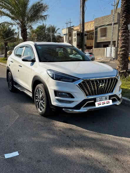 سلام عليكم توسان مديل ٢٠ خليجي 
رقم بغداد بأسمي 
شركه الكاصد ماشيه ٧٣ 
مكفوله فقط بارد بل جاملغ 
السعر ٢١٢ وبيه مجال 
مكان بغداد 
***********
