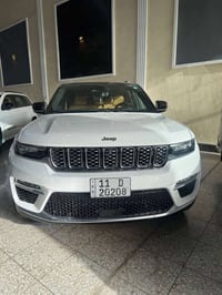 سومنت • ٥٧٠٠ V8 • ٧ راكب