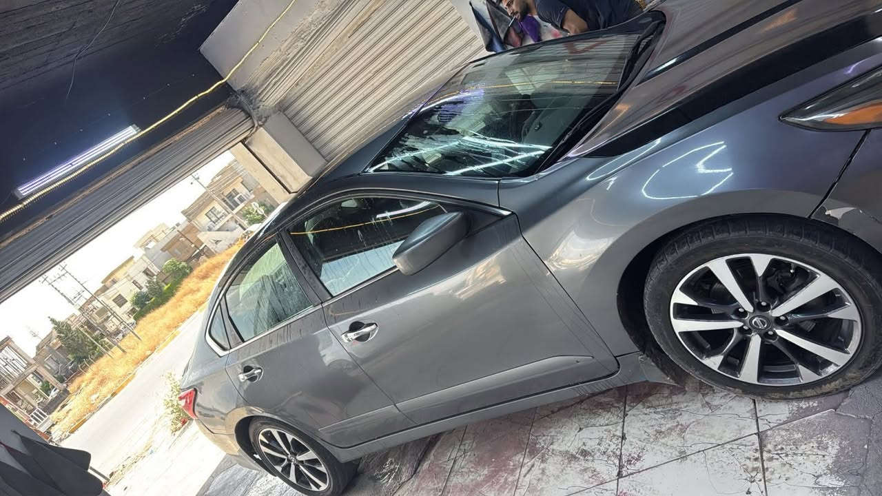 للبيع  التيما SR 
السعر 105 بيها مجال 
***********
موديل 2016
الون نفطي  
اشاير مري 
تبريد ثلج 
تحكم ستيرن 
تثبيت سرعه    
كير محرك بشرط 
كير 2023
حداديه جديد 
حادثه برأس البونيد شبر وصابغ البونيد كامل وباب مبدل شرط بدون دواخل  
مكان السياره ديالى خانقين
