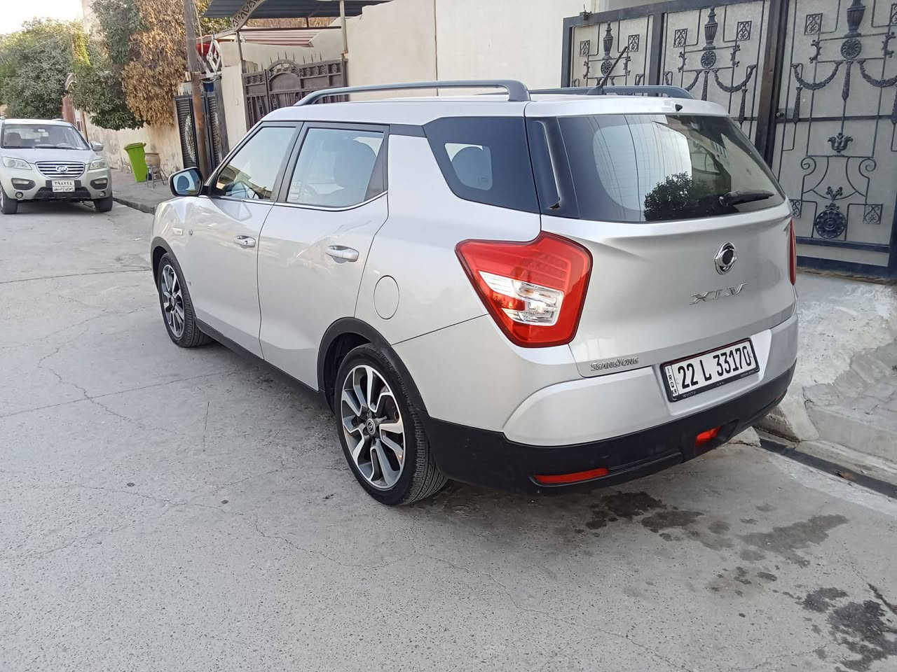 سلام عليكم
سانج يونج لل بيع موديل 2016 

رقم اربيل باسمي 

سنويه جديد 

شرط تحويل 

كير ومحرك كامري بشرط  لا صرف ولا بخار 

سياره كلين بدون ضرر وبدون صبغ 

سياره نضيفه جدا 

مكان السياره كركوك 

🔴السعر 💵105 بي مجال بسيط 

رقم الهاتف ***********اسيا

كورك ***********
