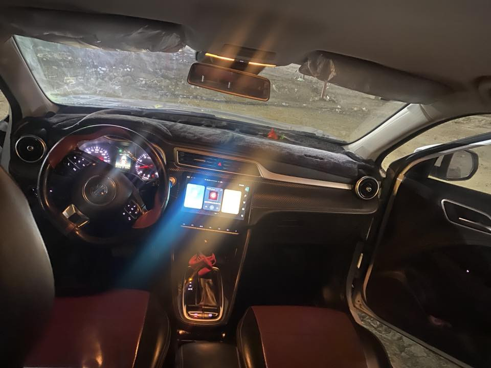 MG
سياره ام جي ZS. موديل 2024   
  دمكينه 1500
فول مواصفات عدا الفتحه 
لايت زنون عالي ناصي  
لد نهاري 
اتو هولد 
تحكم ستيرن جهتين 
تبريد قطعيتن
سايد بريك دكمه
ماشيه 50 
مانع انزلاق 
لد امامي وخلفي 
تبريد شاشه وبيانو 
شاشه كبيره 
شاشه اعطال 
سياره مكفوله كفاله عامه
***********
